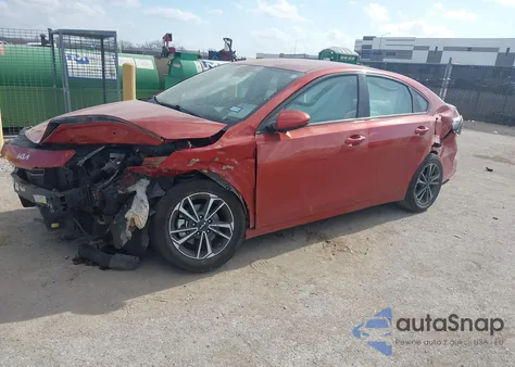 2024 Kia Forte Lxs из США, поврежденный, VIN 3KPF24AD8RE725671